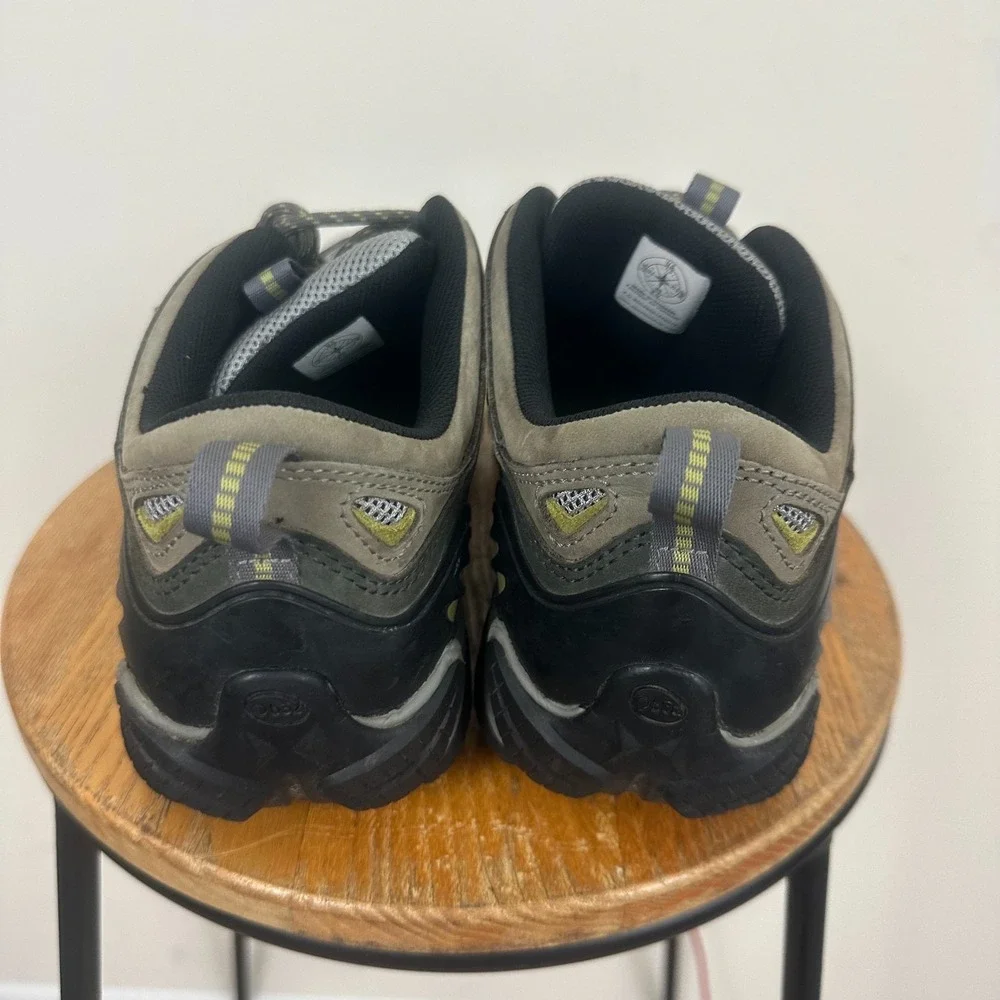 Oboz Sawtooth II Low Mens US 11.5 Hiking Shoes Gray Nubuck Leather Lace Up